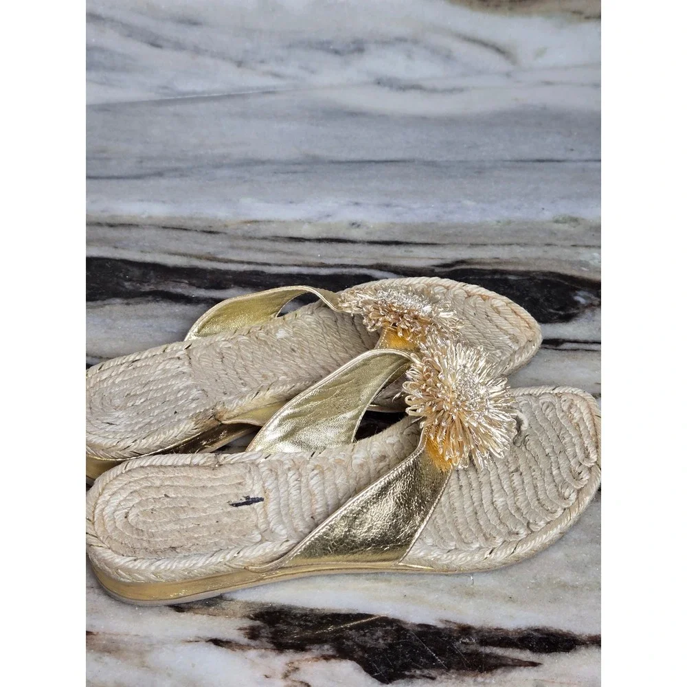 Gold Metallic Espadrille Thong Sandals Beaded Flower Pom Pom‎ Made in Spain 9B